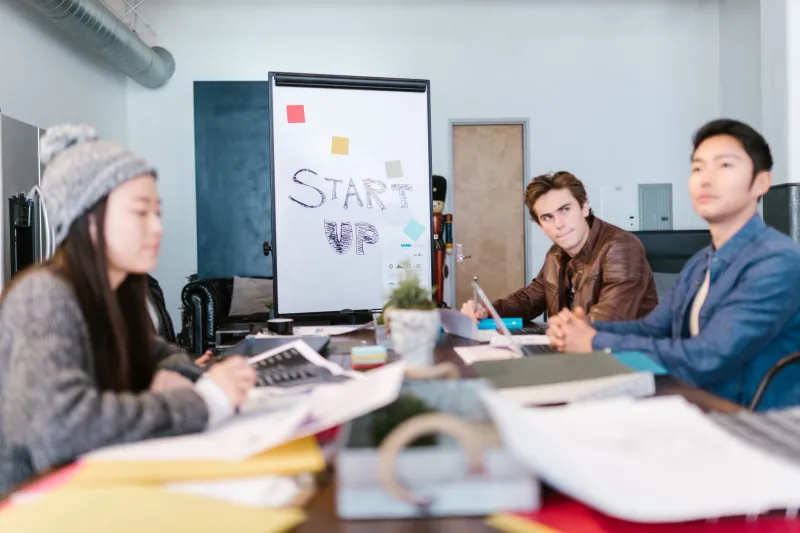 Three Days, One Shot: The Founder's Complete Playbook for High-Stakes Accelerator Pitch Cycles